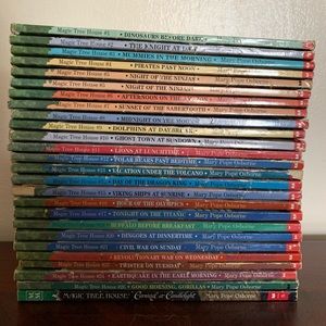 Children’s Magic Treehouse Book Set